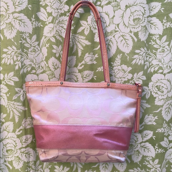 Coach Pink Tote Bag with Zip Top - Picture 1 of 13